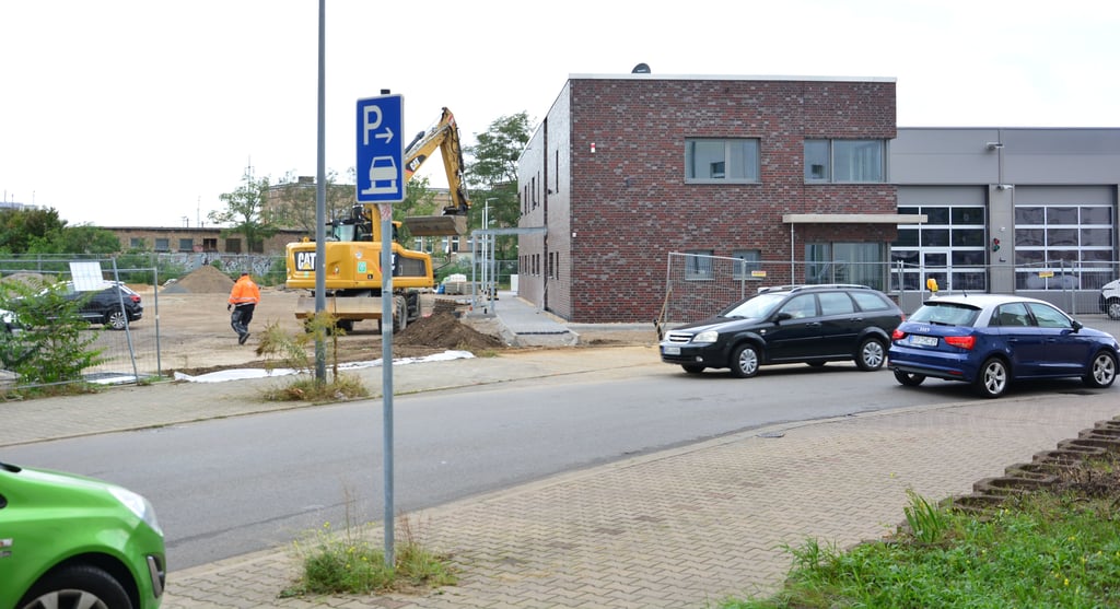 Der geplante Park & Ride-Platz entsteht neben der Feuerwehr. Doch wo wird sich die Zufahrt befinden?