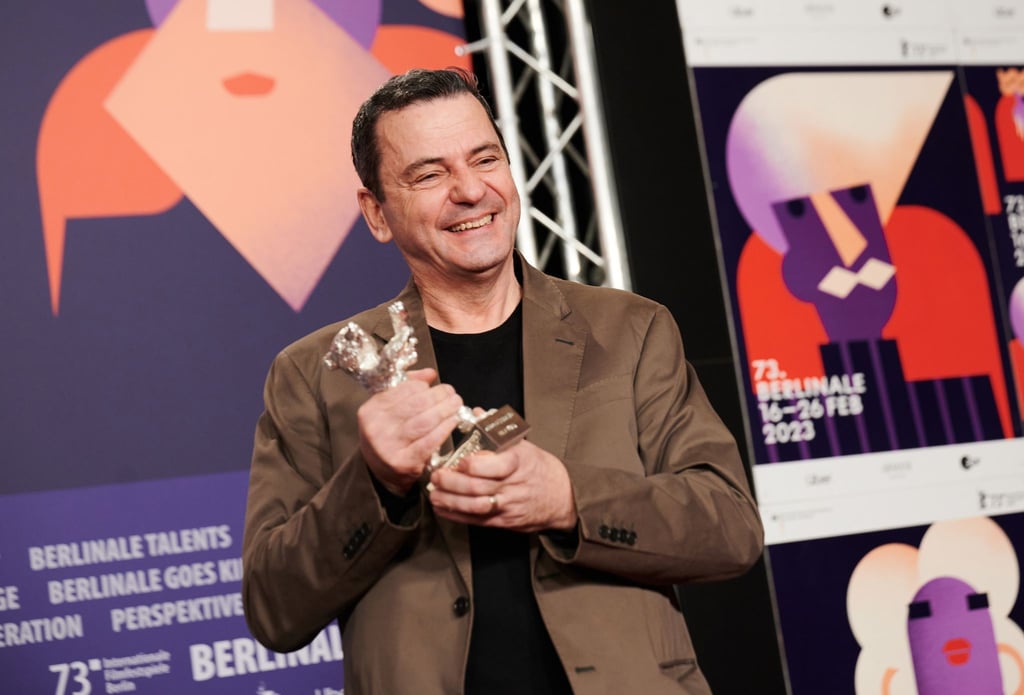 Für seinen Film „Roter Himmel“ ist Christian Petzold mit dem Großen Preis der Jury ausgezeichnet worden.