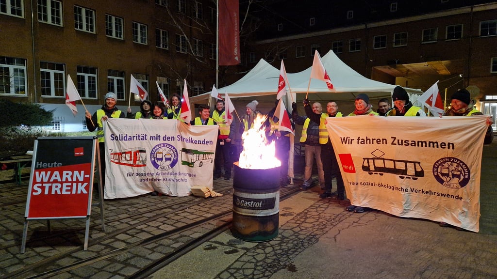 Der Betriebshof Freiimfelder Straße ist seit 2 Uhr blockiert.