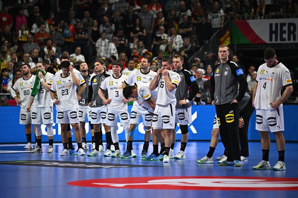 Bei der EM haben sie das direkte Ticket verpasst. Nun muss sie die Deutsche Handball-Nationalmannschaft durch die Qualifikation zur Olympiade arbeiten.