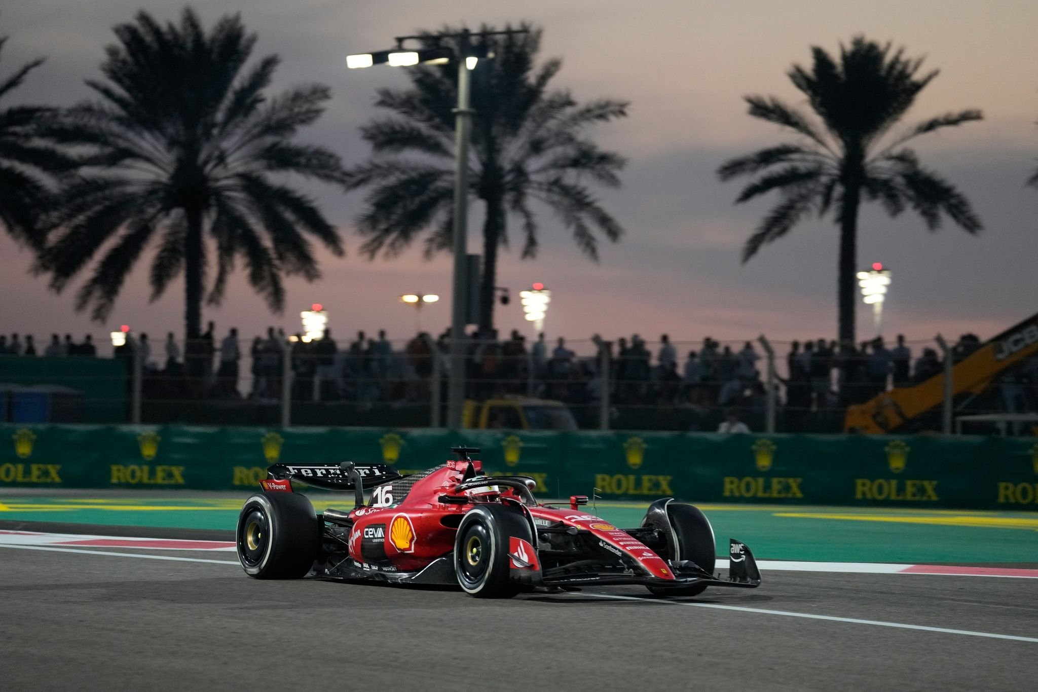 Motorsport: Ferrari-Aktie nach Hamilton-Verpflichtung auf Höchststand
