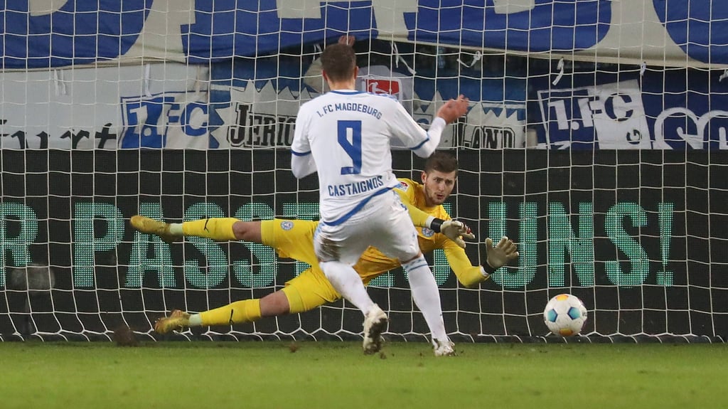 Luc Castaignos verschoss beim 1. FC Magdeburg einen Elfmeter im Heimspiel gegen Holstein Kiel.