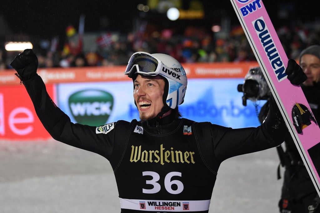 Der Norweger Johann Andre Forfang gewinnt in Willingen.