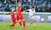 Steigerte sich in der Offensive mit dem Seitenwechsel wie der gesamte 1. FC Magdeburg: Mohammed El Hankouri (r.), hier mit  Holstein Kiels Timo Becker und Finn Porath (l.).