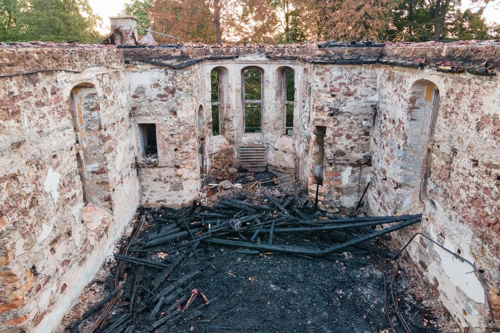 Das Kirchenschiff der Stadtkirchen-Ruine.