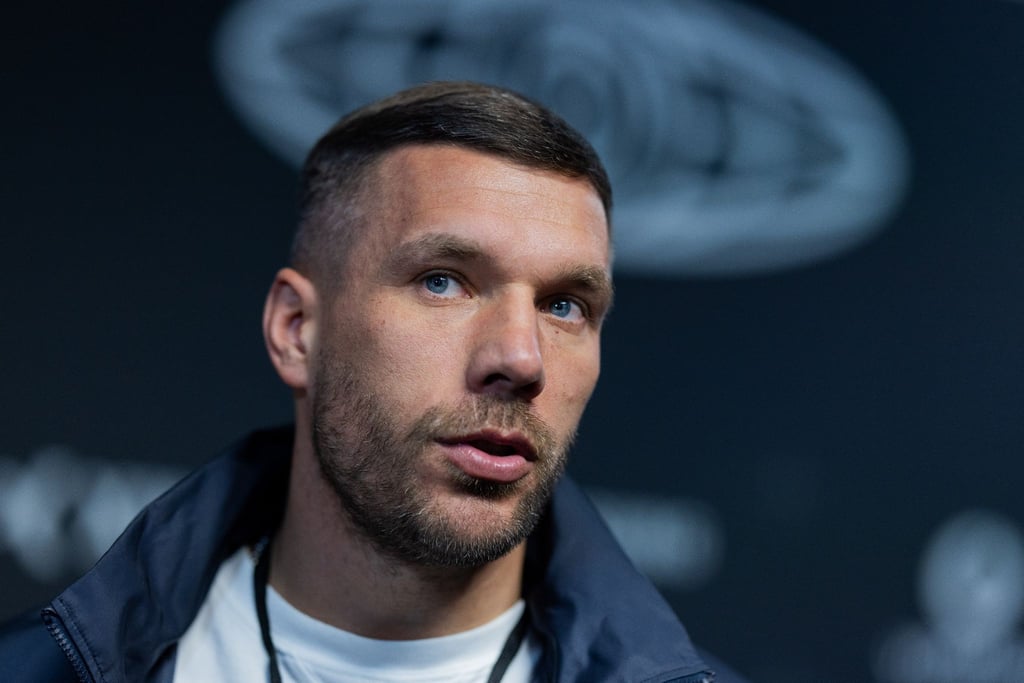 Lukas Podolski glaubt weiter an seinen 1. FC Köln.
