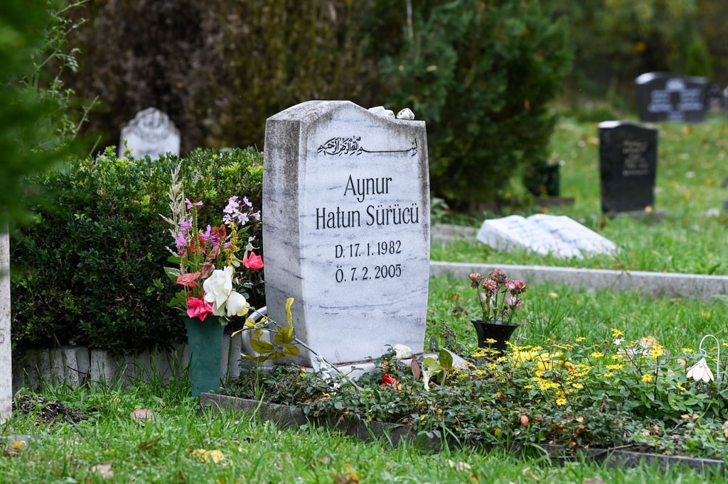 Die Grabstelle von Hatun Sürücü auf dem islamischen Friedhof in Gatow.