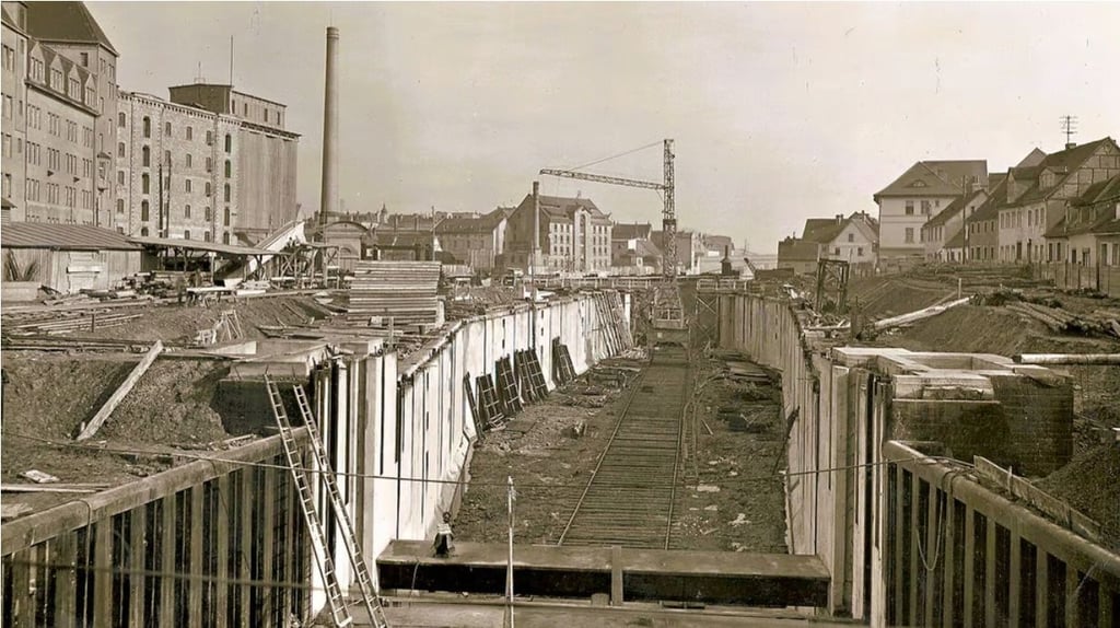 Der Schleusenbau in Bernburg vor 100 Jahren.
