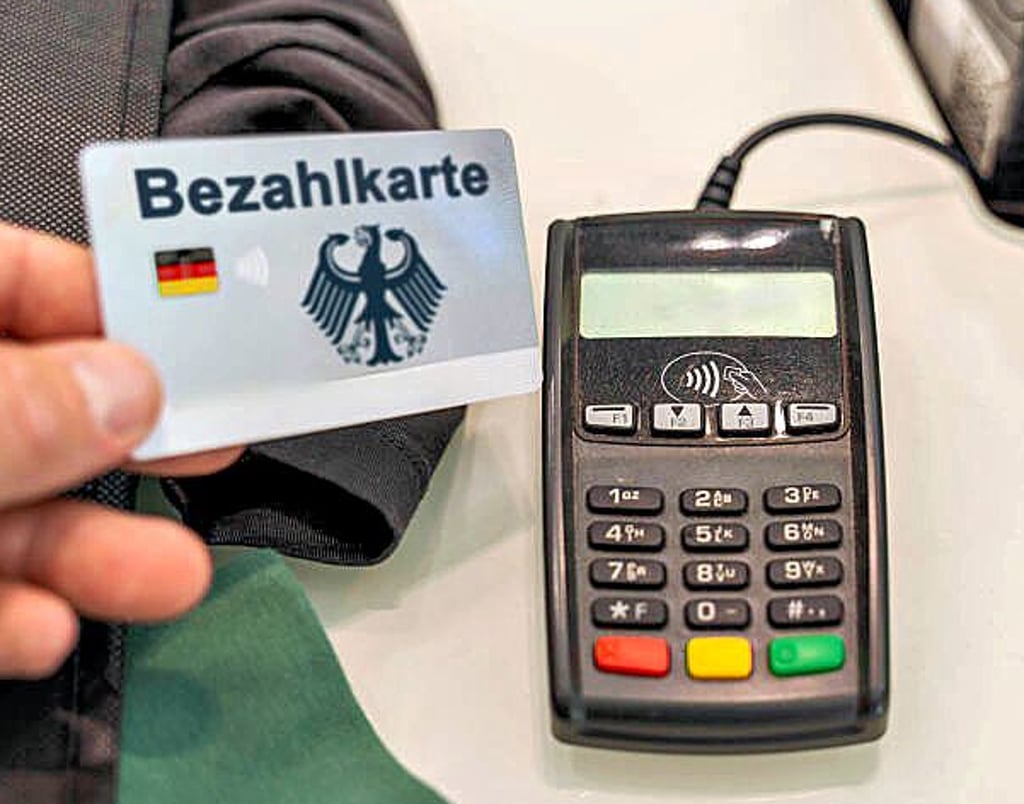 Die Bezahlkarte für Asylbewerber soll in MSH schnell eingeführt werden.