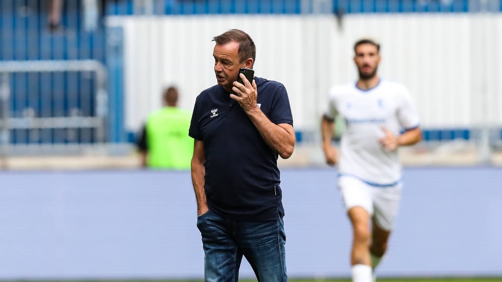 Sportchef Otmar Schork hat beim 1. FC Magdeburg über die Partnerschaft mit Intel und seinen künftigen Geschäftsführer-Kollegen Martin Geisthardt gesprochen.
