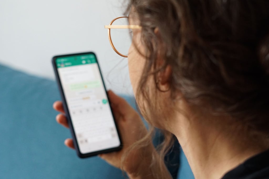 Der Messenger WhatsApp wird von Unternehmen vermehrt bei der Mitarbeitersuche und für Bewerbungen genutzt.
