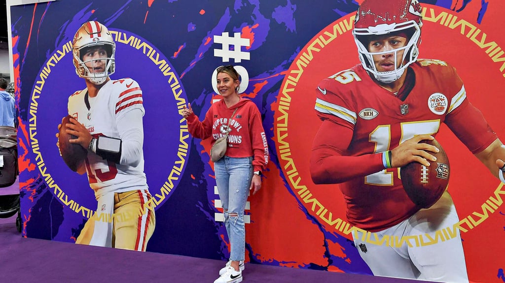 Brock Purdy (li.) oder Patrick Mahomes: Welcher Quarterback führt sein Team zum Sieg?