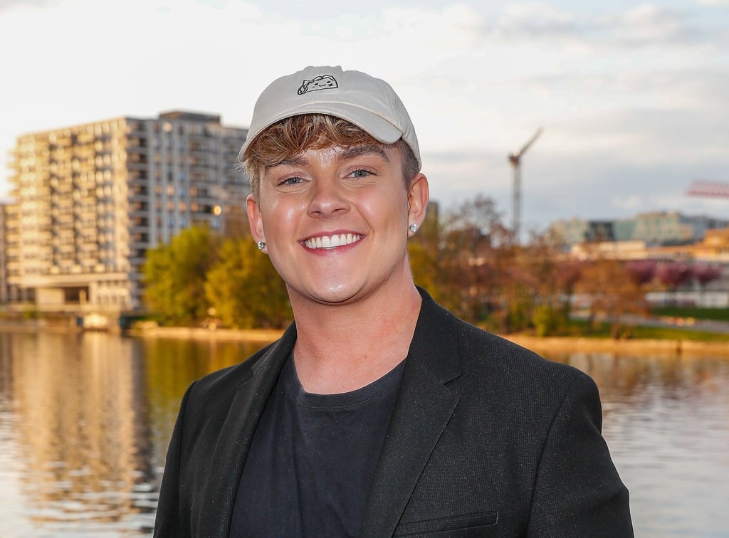 Der Influencer Twenty4Tim hat die Chartspitze erobert.