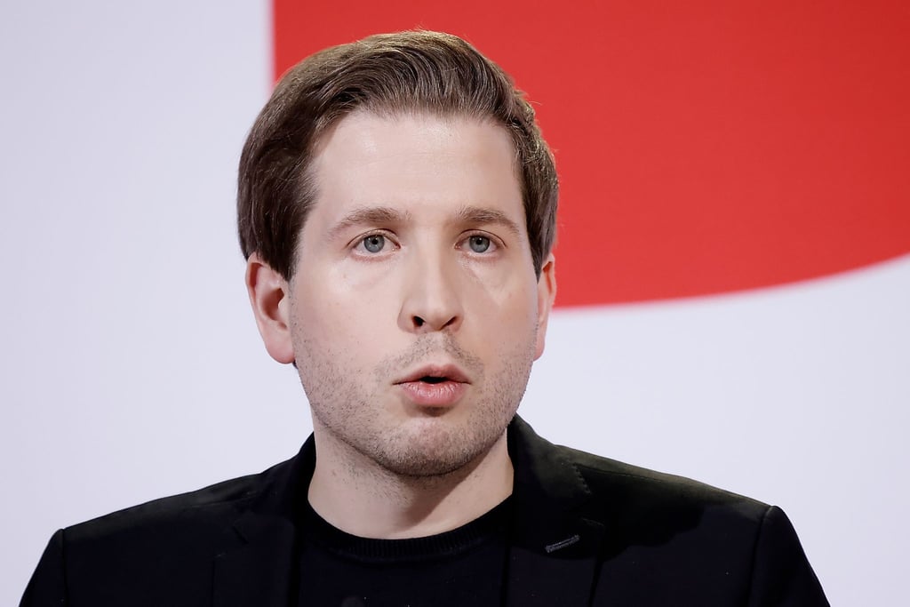 Kevin Kühnert, SPD-Generalsekretär, spricht bei einer Pressekonferenz.