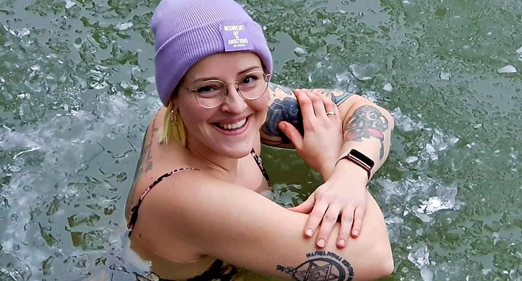 Susanne Weber war im Januar eisbaden im Sielbersee in Zieko. Sie sandte das Foto nach der Bitte um schöne Winteraufnahmen ein.