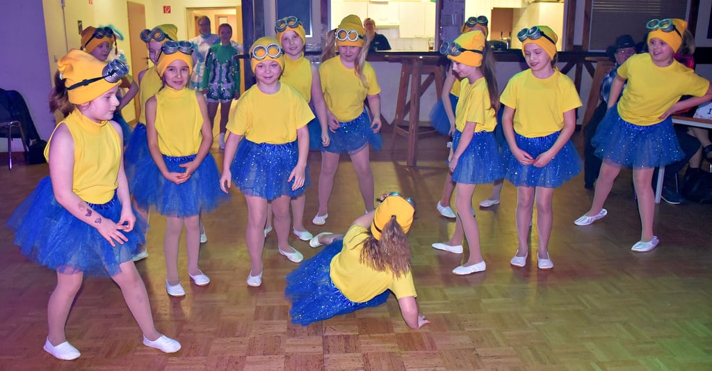 Der Kultur- und Heimatverein Groß Börnecke ist stolz auf seine Kinder-Tanzgruppe , die Minis. Sie werden den Karneval, der im Dorf seit 1968 groß gefeiert wird, in die Zukunft führen.