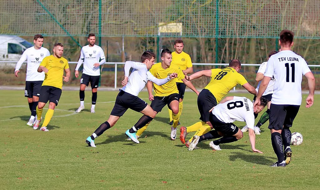 Leuna setzte sich in Stedten mit 2:0 Toren durch.