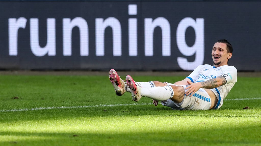 Baris Atik schoss den 1. FC Magdeburg gegen FC St. Pauli zum Sieg. Am Freitag will der FCM im Spiel bei Hertha BSC Berlin nachlegen.