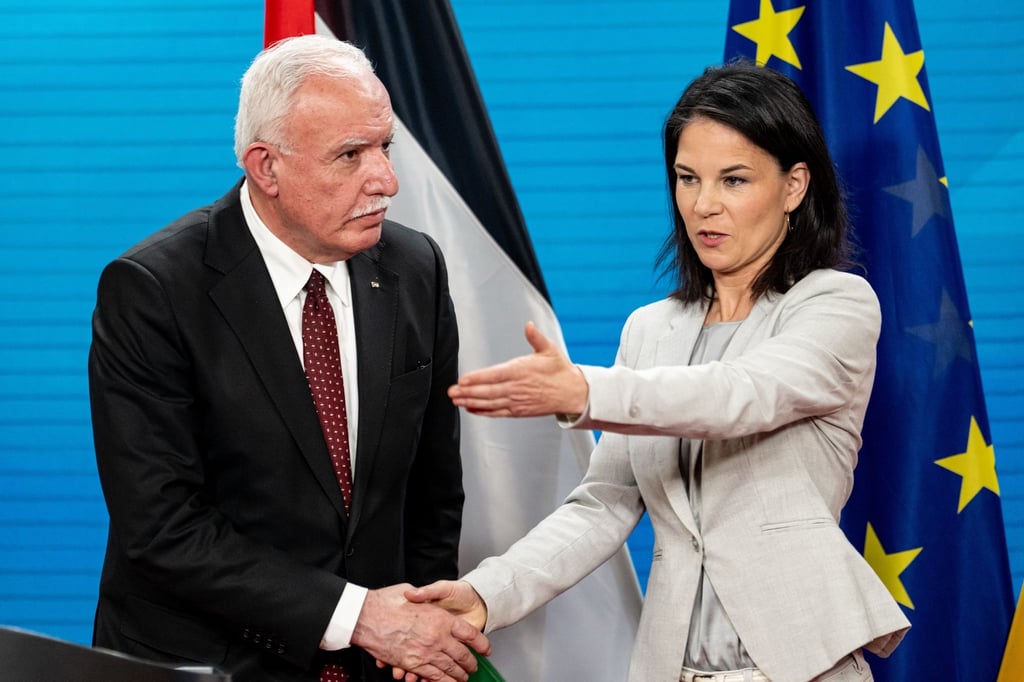 Annalena Baerbock und Riad Malki im Auswärtigen Amt.