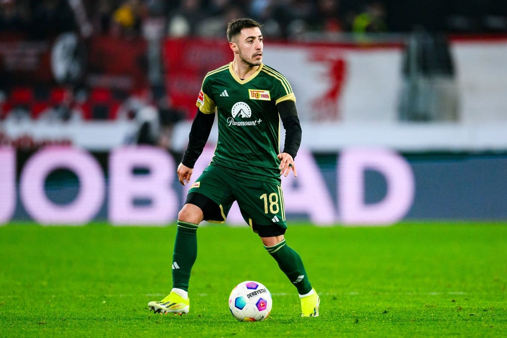 Josip Juranovic in Aktion im Europa-Park Stadion.