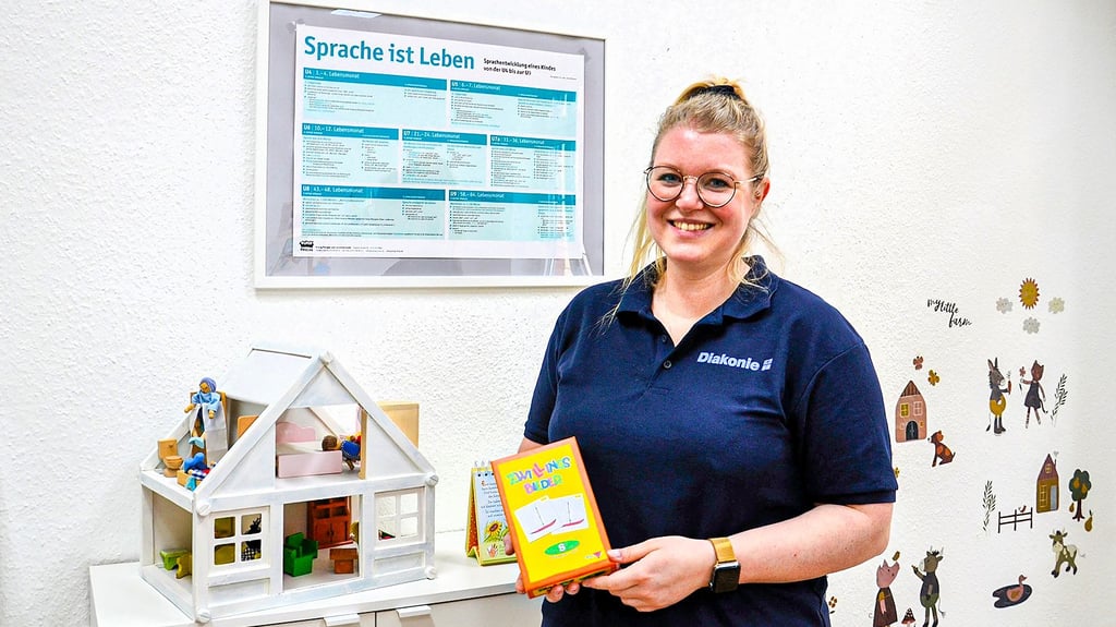 Maria Bake therapiert in der neu eröffneten Praxis für Logopädie der Diakonie-Pflegedienste gGmbH Zerbst Kinder mit Sprachdefiziten.