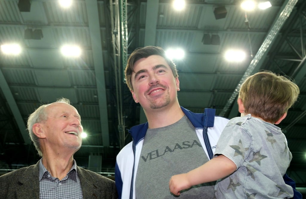 David Storl (M) wurde bei den deutschen Hallen-Meisterschaften in Leipzig verabschiedet.