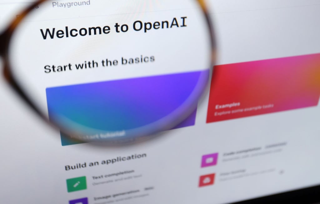 OpenAI hat Sora entwickelt - eine Software, die Videos aus Text-Vorgaben erzeugen kann.