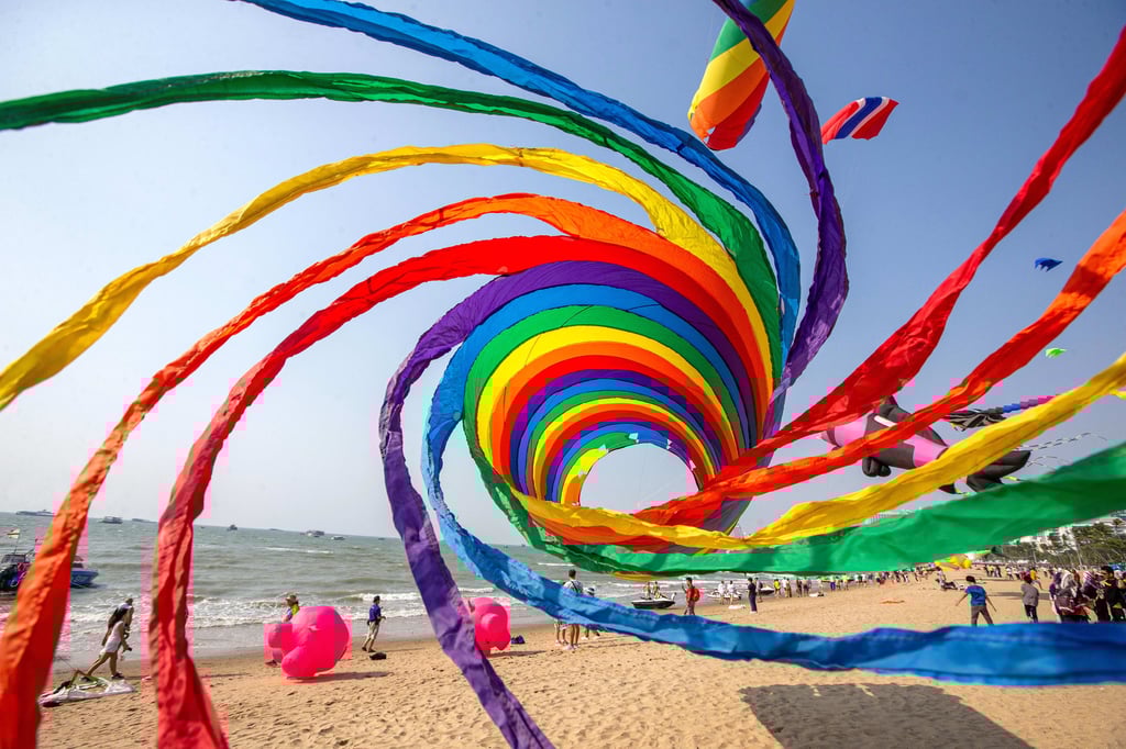 Die Welt ist bunt, und auch jedes Geschöpf, das auf ihr lebt, ist einzigartig, unverwechselbar. Es lässt sich gut mit dem Anderssein leben, denn es gibt dem Leben Farbe, sagt Pfarrer Frieder Anacker.