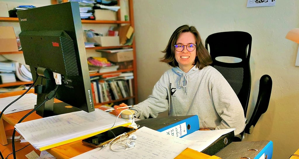 Isabel Junger absolviert ein dreimonatiges Praktikum im Künstlerstadtverein Kalbe.