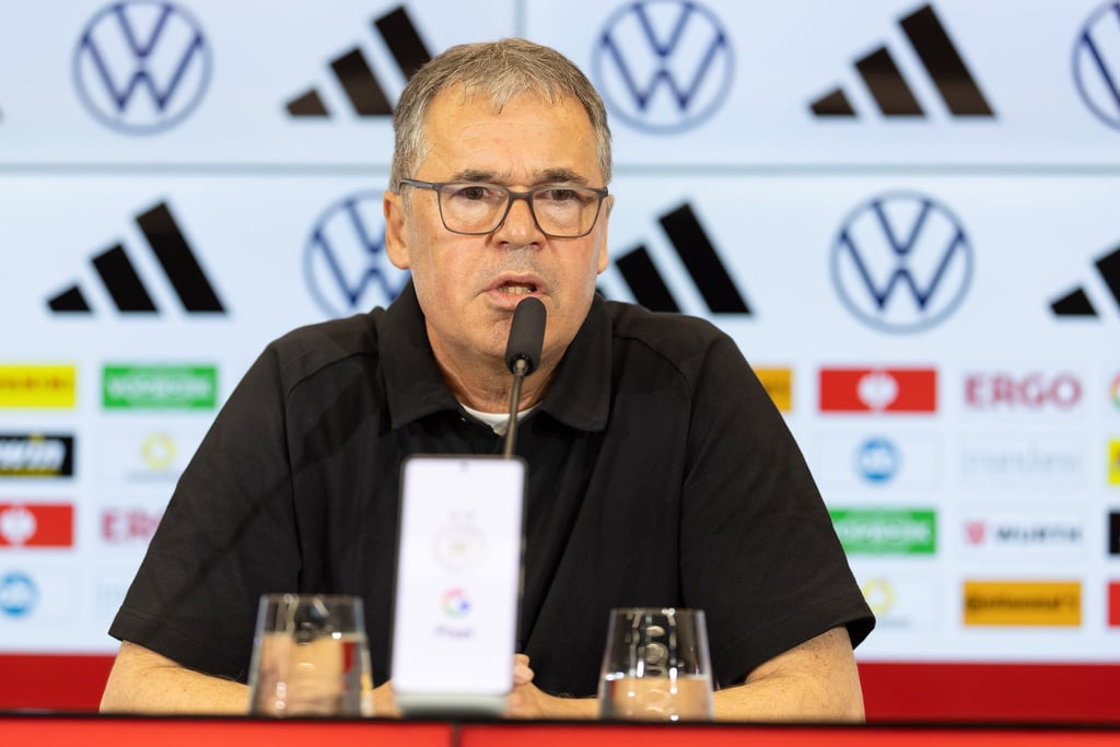 Im Sportstudio äußerte sich Rettig zur Bundestrainer-Frage.