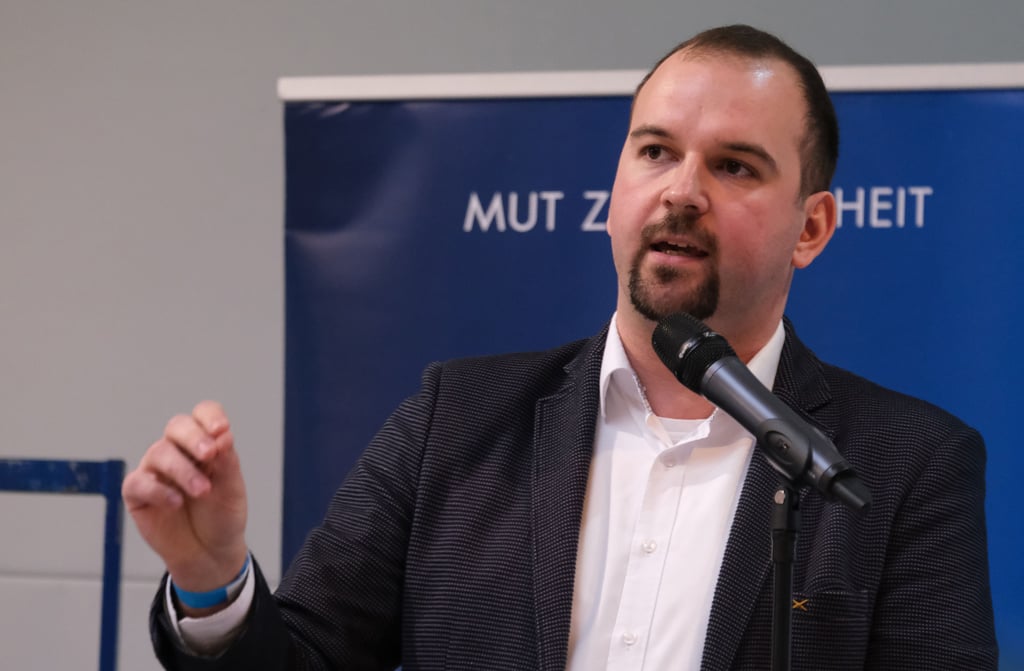 AfD-FRaktionschef Daniel Roi will die Anträge einreichen.