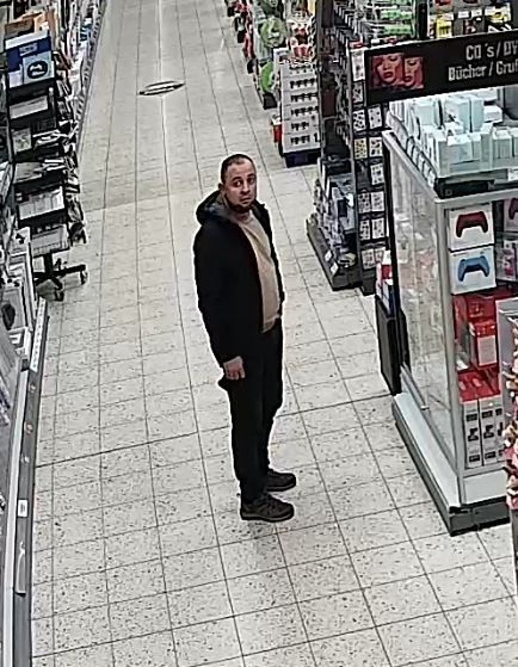 Die Polizei sucht Hinweisgeber nach einem möglichen Bandendiebstahl in Köthen.