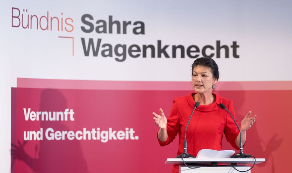 „Dieser kriegsbesoffene Antrag bedeutet eine neue Eskalationsstufe und eine wirkliche Gefahr für unser Land“, sagt Sahra Wagenknecht.