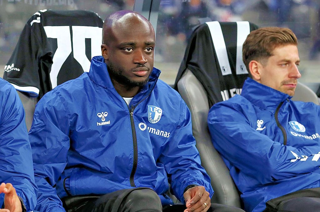 Zuletzt dreimal ohne Einsatz: FCM-Kapitän Amara Condé (l.).
