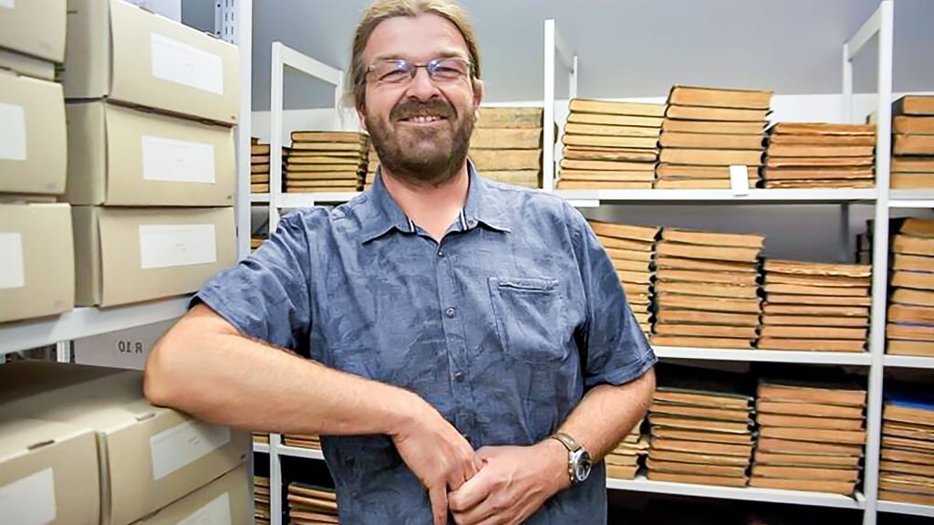Sven Lautenschläger, Sachgebietsleiter Stadtarchiv in Zeitz, und sein Team bereiten derzeit den Umzug vor.
