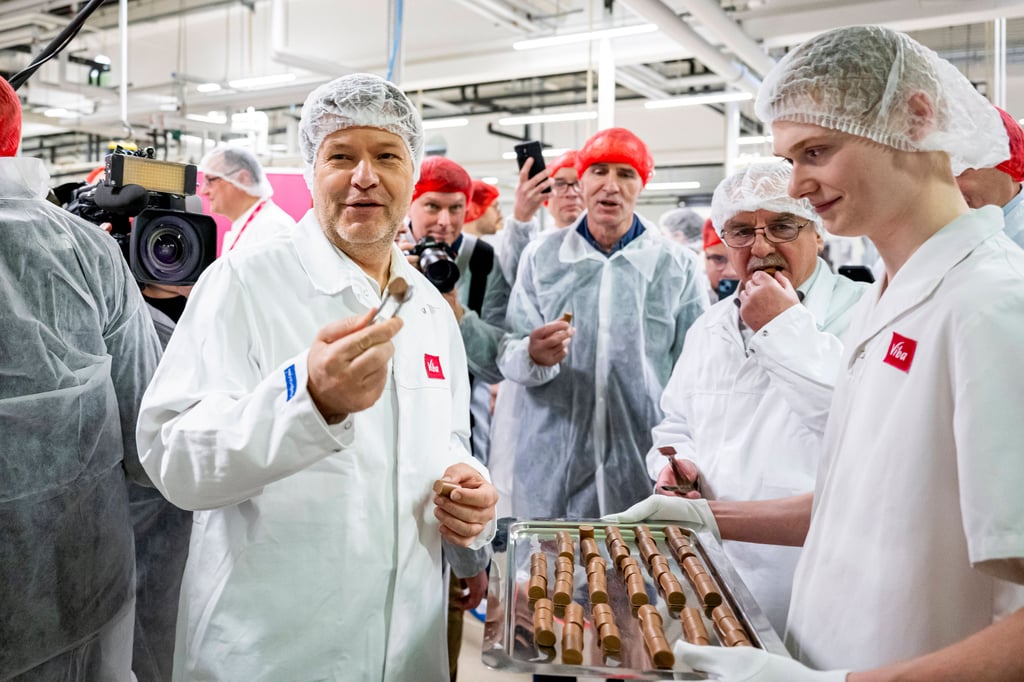 Bundeswirtschaftsminister Robert Habeck war vergangene Woche zu Besuch im Viba-Werk in Thüringen.