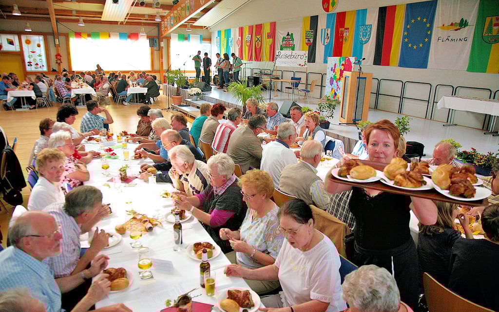 Beim Möckeraner Broilerfest 2013  vor zehn Jahren stellte sich die Frage, wer  die gastronomische Versorgung übernimmt, noch nicht.