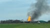 Flammen schlagen aus einer Biogasanlage in der Samtgemeinde Velpke (Landkreis Helmstedt).