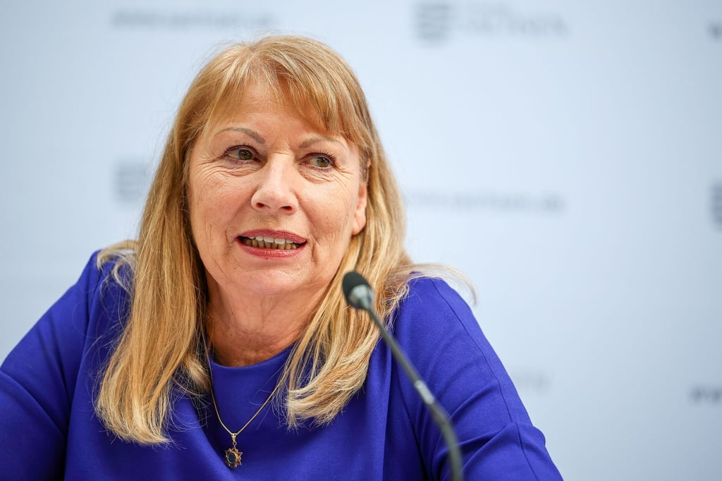 Petra Köpping spricht nach der auswärtigen Kabinettssitzung in einer Pressekonferenz in der Alten Filzfabrik.