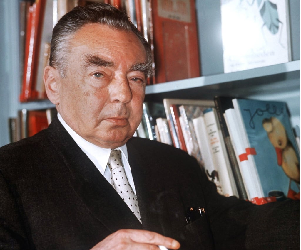 Erich Kästner: „Die Lawine hält keiner mehr auf.“