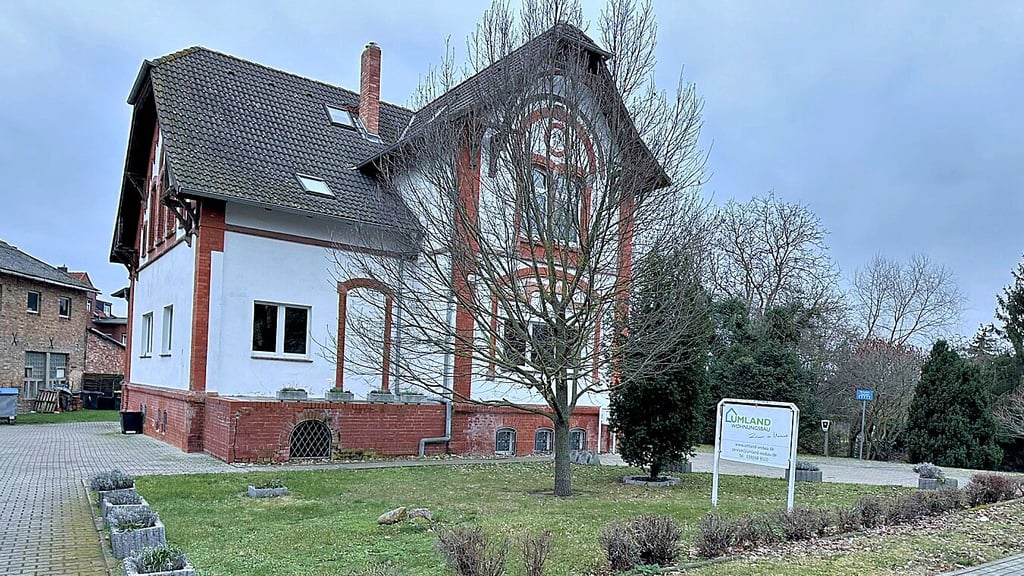 Der Firmensitz der Umland Wohnungsbaugesellschaft in der Magdeburger Straße in Egeln bleibt der Anlaufpunkt für die Mieter.