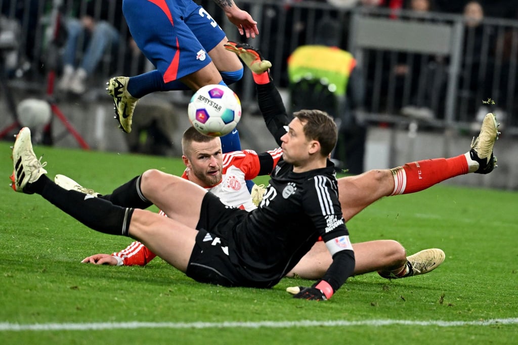 Torhüter Manuel Neuer hat sich zu Situation beim FC Bayern geäußert.