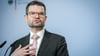 Justizminister Marco Buschmann (FDP) will einen Entwurf zur Absicherung des Verfassungsgerichts vorlegen.