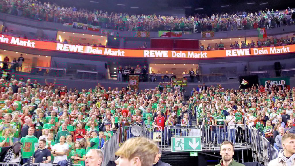 Die SCM-Fans schöpften das spezielle Kartenkontingent beim Final 4 im DHB-Pokal im Vorjahr komplett aus. Bei der Neuauflage im April sind in Köln für die Plätze im Unterring 244 Euro fällig. Eine Etage höher sind es 134 Euro.