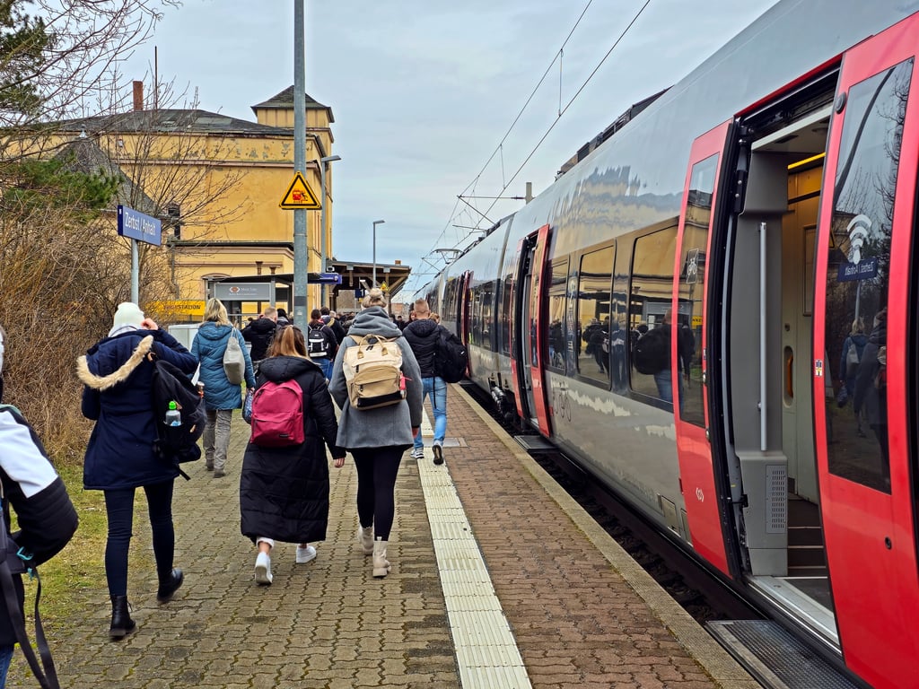 Bahnhof Zerbst, Bahnsteig 1 Richtung Magdeburg