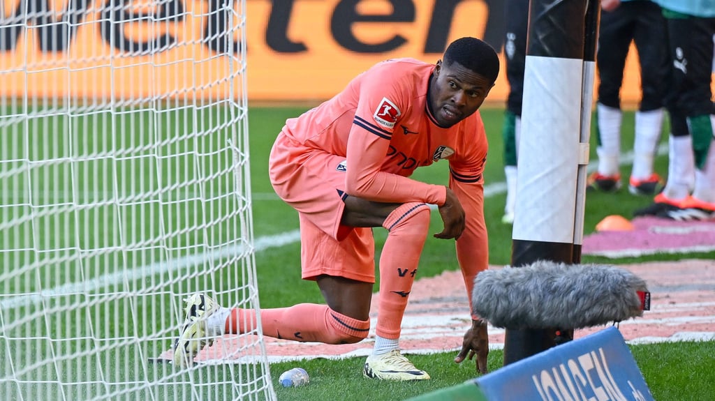 Moritz-Broni Kwarteng verlor bei seinem zweiten Startelf-Einsatz in der Bundesliga deutlich mit dem VfL Bochum gegen Borussia Mönchengladbach.