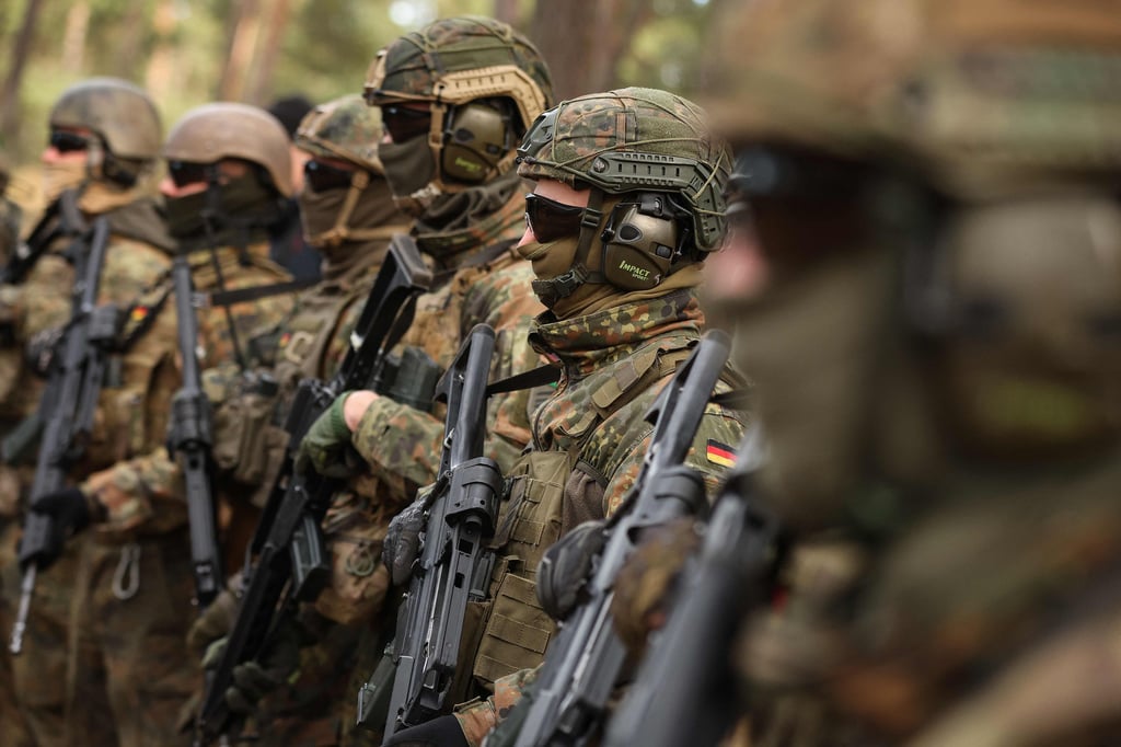 Soldaten am Bundeswehr-Standort Klietz: Zuletzt nahmen illegale Drohnenflüge an Truppenübungsplätzen und Kasernen zu.