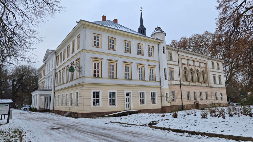 Archivbild - Blick auf das Schloss Roßla