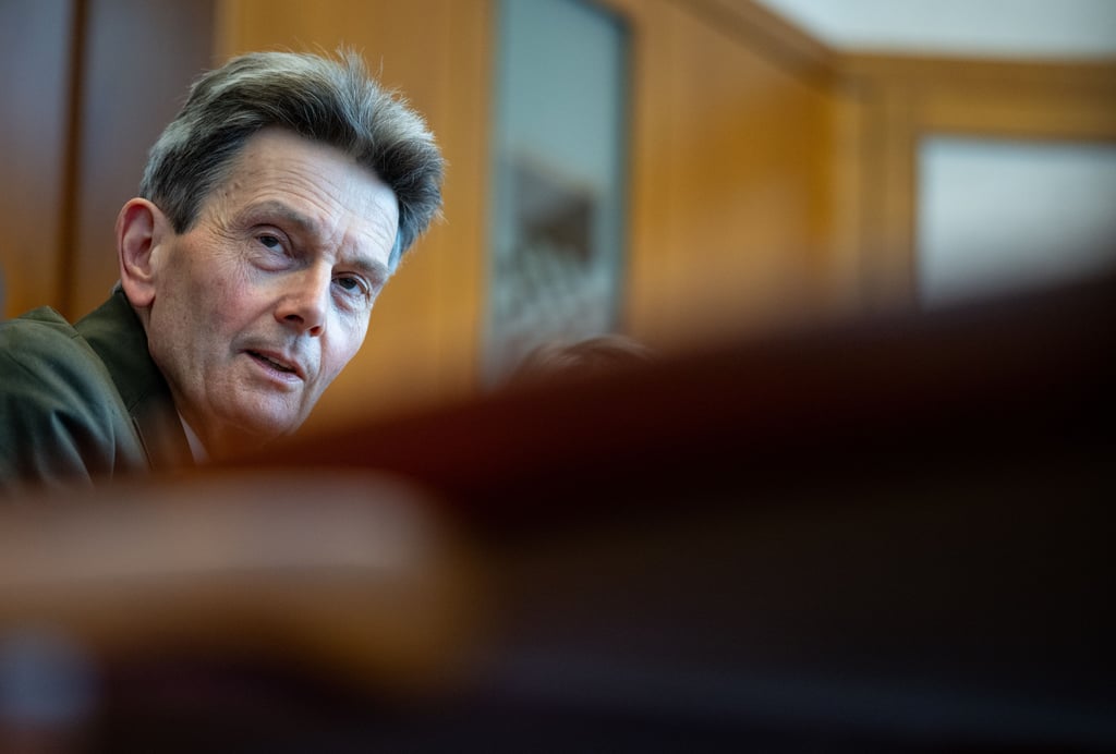 Rolf Mützenich, Chef der SPD-Bundestagsfraktion, in Halle.