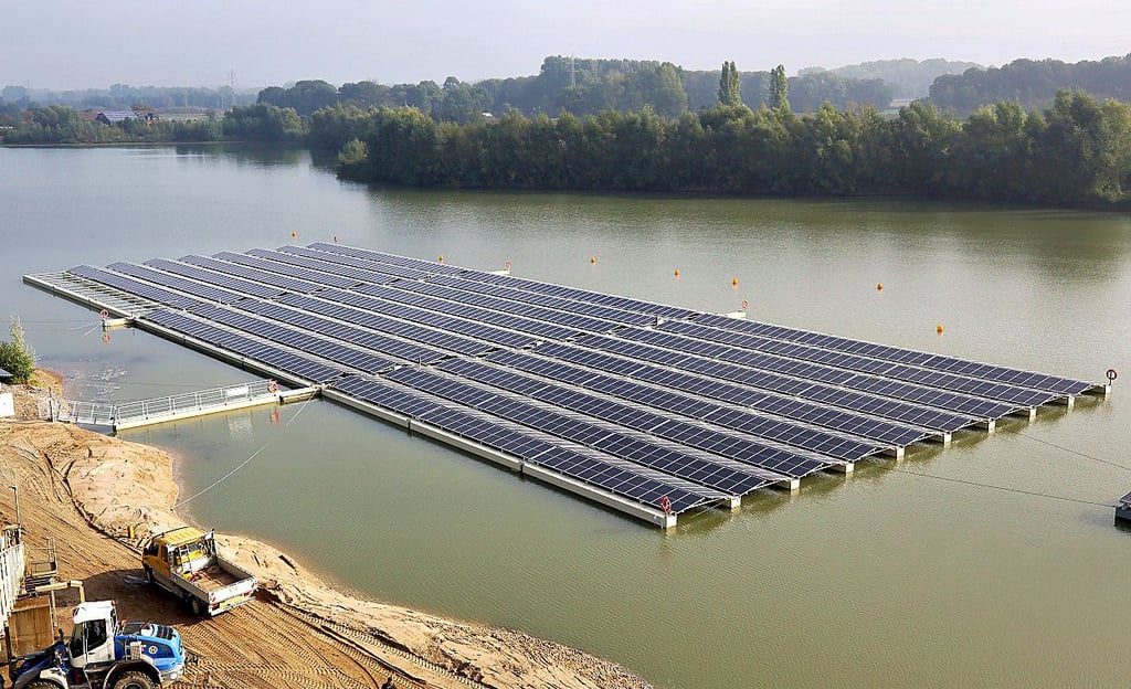 Sogenannte Floating-Photovoltaik-Anlagen verzeichnen ein sehr dynamisches Wachstum in den vergangenen Jahren.
